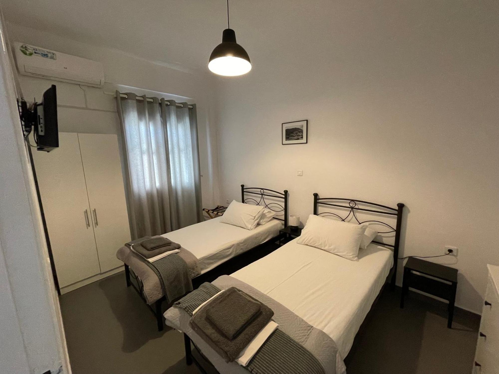 Spanos Studios - Panteli Buitenkant foto