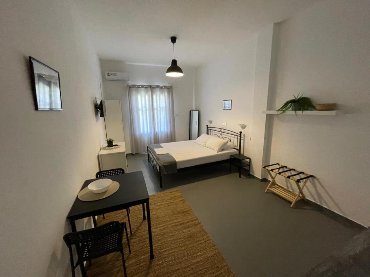 Spanos Studios - Panteli Buitenkant foto