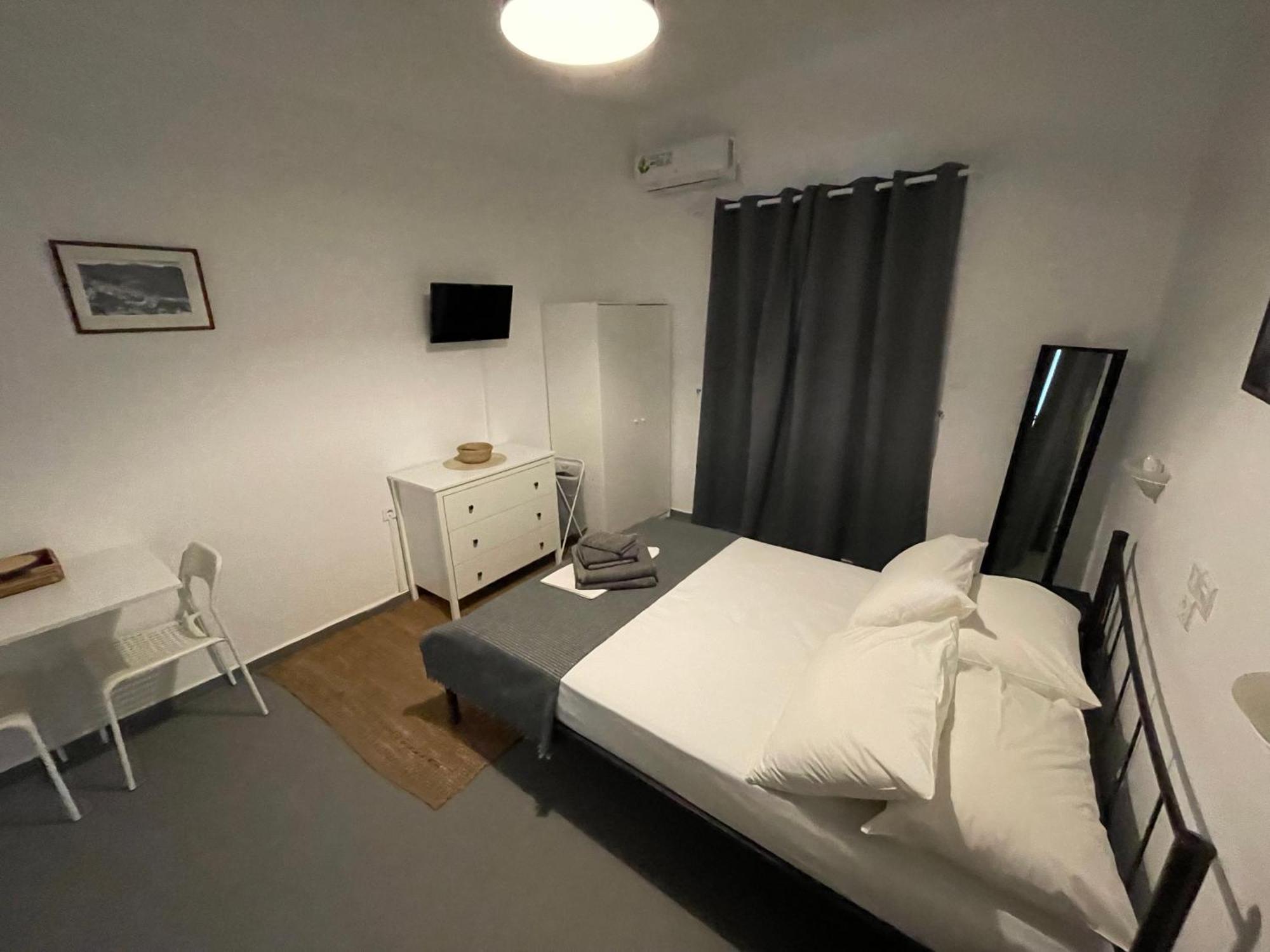 Spanos Studios - Panteli Buitenkant foto